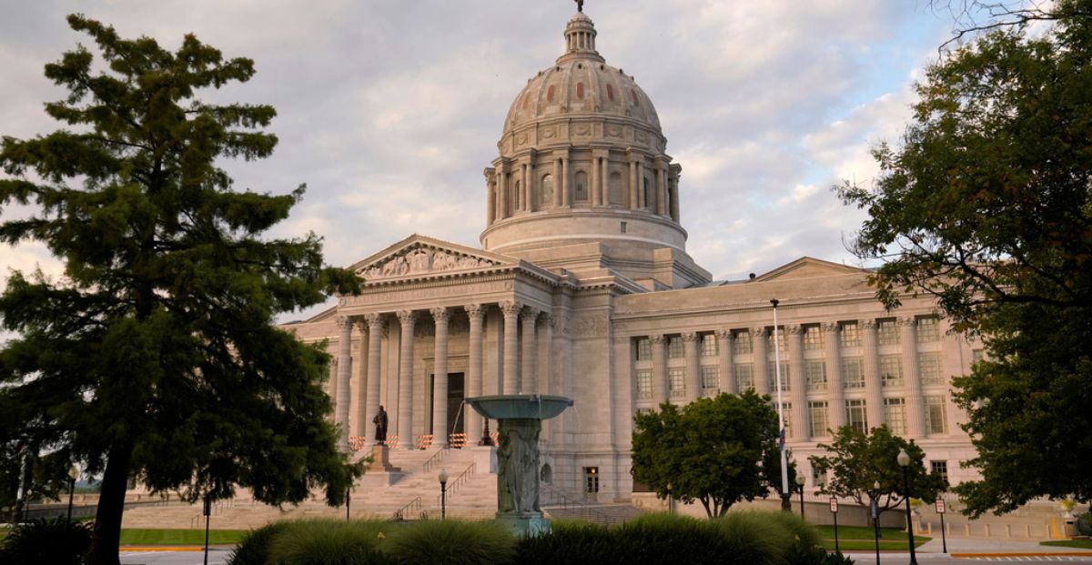 Missouri Representative Dave Griffith Proposes $1 Increase in Casino Admission Fee